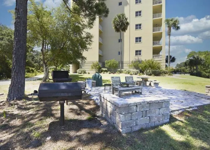 Sailmakers Place 206 * Pensacola